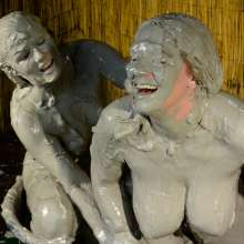 dlodoski: Rockell and Sativa in the Clay Bath--Photos