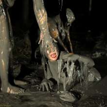 dlodoski: Three Girl Bleck Stomping--Photos