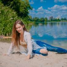 Wet Live Team: My Erect Wet Nipples Attract Your Attention Wetlook