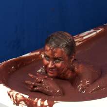 Lara_eurowam: Ocsana Is Back for Chocolate Fun in Evening Dress-T480c5