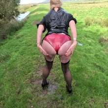 custardcouple: Oil Fuck Out In The Countryside