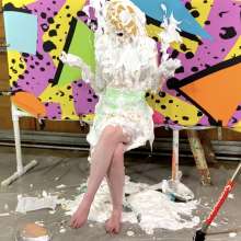 PieZone: Lindsay Doesn't Like Messy