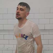 queeruy: Silence T-shirt  at Jacuzzi