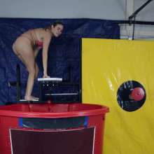 FunFilled Photography: Sydney's Dunk Tank Trivia in a String Bikini!
