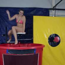 FunFilled Photography: Sydney's Dunk Tank Trivia in a String Bikini!