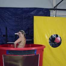 FunFilled Photography: Sydney's Dunk Tank Trivia in a String Bikini!
