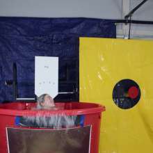 FunFilled Photography: Sydney's Dunk Tank Trivia in a String Bikini!