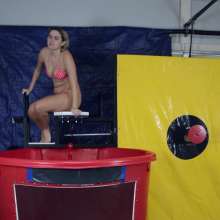 FunFilled Photography: Sydney's Dunk Tank Trivia in a String Bikini!