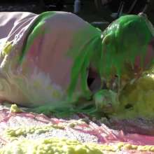 LiquidX: The Messyworld Summer Games: Janey Vs Samantha 05