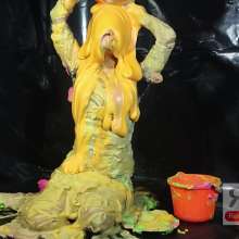 Ready2Wam Studio: Trick Or Mess Edition: Diana