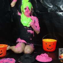 Ready2Wam Studio: Trick Or Mess Edition: Diana