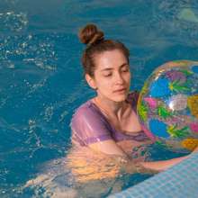 Wet Live Team: Wet Sweater in the Pool with Natashka