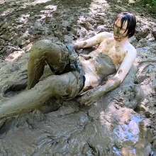 TannerQS: 1 Hour a Mud Slave