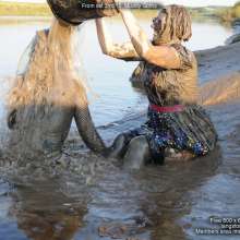 DungeonMasterOne: Halloween season is here: Muddy Goth Girls!