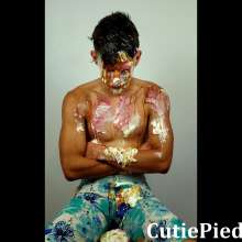 Cutiepied-production: Barth 1 : Idiot Is Humiliated with Sweet Food