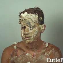 Cutiepied-production: Barth 1 : Idiot Is Humiliated with Sweet Food