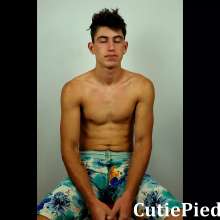 Cutiepied-production: Barth 1 : Idiot Is Humiliated with Sweet Food