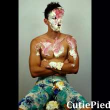 Cutiepied-production: Barth 1 : Idiot Is Humiliated with Sweet Food