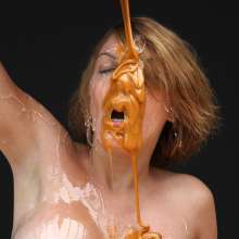 FOXY: caramel dripping on the body