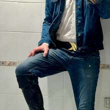 wetmart2240: Denim in the Bath