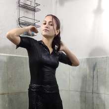 Ready2Wam Studio: Katty Gets Wet After The Slime Raining Experience