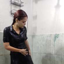 Ready2Wam Studio: Katty Gets Wet After The Slime Raining Experience