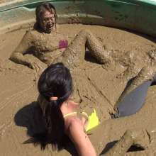 Jayce: Kentucky Girls Mud Wrastlin' Tit for Tat!
