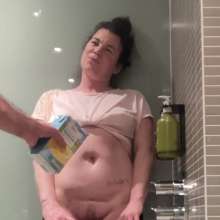 Luscious Laura: Luscious' Messy Pies Custard and BJ