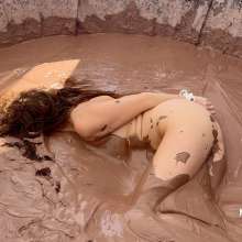 Messygirl: New Messygirl Download with Cadence Lux