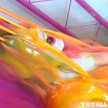 TotallyGunged: Lottii Rose plays "Power Shower!"