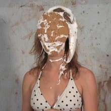 Anglefan: Haley pied in a bikini
