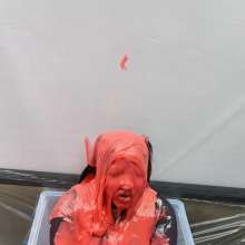 Sooty: Sooty Slimed in the Tub