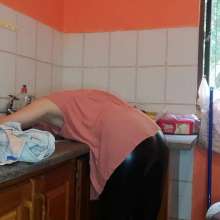 Thefetishgirl: Washing My Hair with Leather Pants