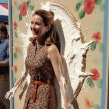 skirtpie: Mayor goes in the pie booth