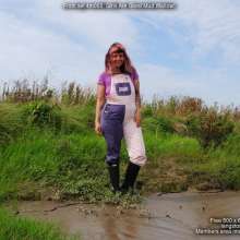 DungeonMasterOne: Girls Are Awesome Mud Wallow!