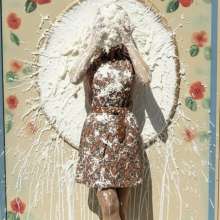 skirtpie: Mayor goes in the pie booth