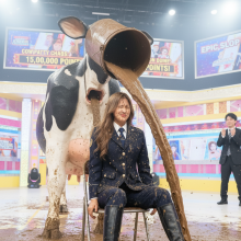 wamboots: Messy Japanese Gameshow with Military and jeans Uniforms