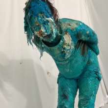 MessyGirlPeyton: A Messy Struggle for Peyton