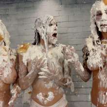 Messygirl: New Messygirl Download: Confined and Pied