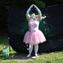 JD and Messy Andi: 3 More Days Till Halloween!