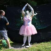 JD and Messy Andi: 3 More Days Till Halloween!