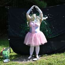 JD and Messy Andi: 3 More Days Till Halloween!