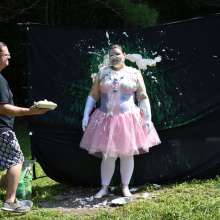 JD and Messy Andi: 3 More Days Till Halloween!