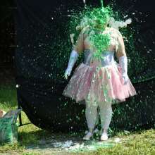 JD and Messy Andi: 3 More Days Till Halloween!