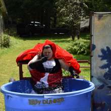 JD and Messy Andi: 19 More Days Till Halloween!