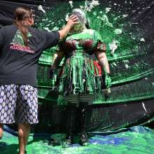 JD and Messy Andi: Arrrgh, It Bein' 17 More Days Till Halloween!