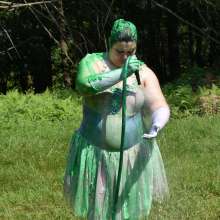 JD and Messy Andi: 3 More Days Till Halloween!