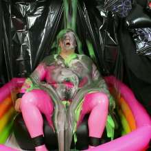 TheGungePlunge: Dungeon of Gunge: Halloween Humiliation