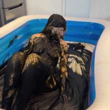 WetandMessyEllie: Ellie's First Indoor Mud Experience