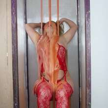 Jeremy Custard: Gungetank Striptease with Essie